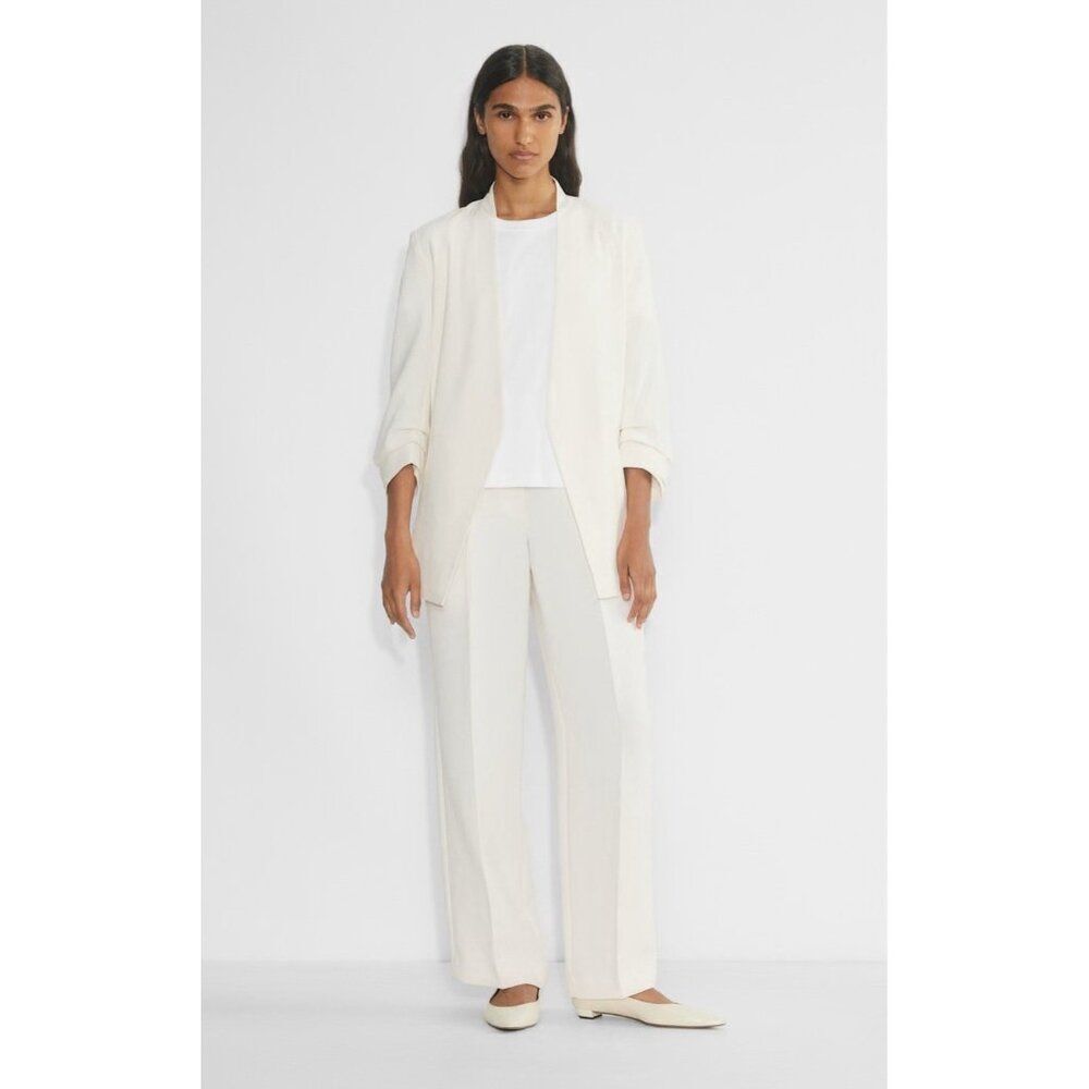 Babaton New Power Hip Solid Ivory Mirror Crepe Long Sleeve Blazer Jacket 4 Small